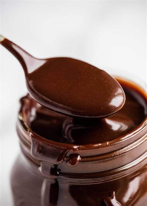 Cara Membuat Saus Coklat Nikmat Topping Enak dalam 10 Langkah